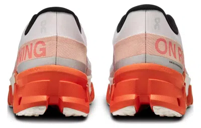 On Cloudmster Hyper Low-top Sneakers