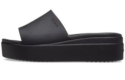 Crocs Brooklyn Slide In Black