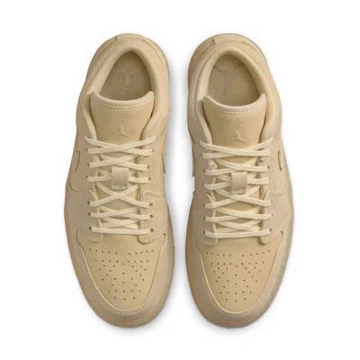 Air Jordan (wmns)  1 Low Se 'sand' In Brown