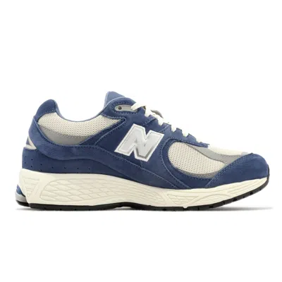 New Balance 2002r Trainers