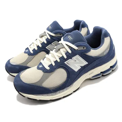 New Balance 2002r Trainers