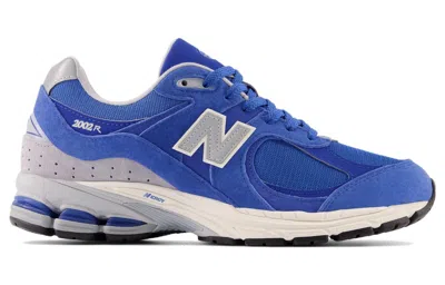 New Balance Men's 2002r