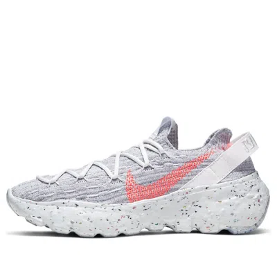 Nike (wmns)  Space Hippie 04 'this Is Trash - Crimson' In Gray