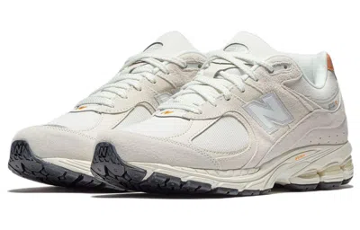 New Balance Unisex 2002r