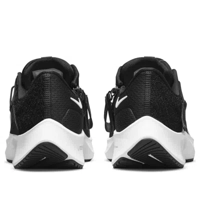 Nike (wmns)  Air Zoom Pegasus 38 Flyease 'black White'