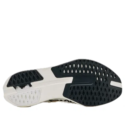 On (wmns)  Running X Dsm Cloudboom Ze 'white'