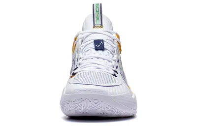 Li-ning Sonic 10 Ultra Mid 'white Purple Yellow' In Blue