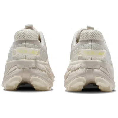 New Balance (wmns)  Fresh Foam X More Trail V3 Et3 D 'light Beige' In Neutral