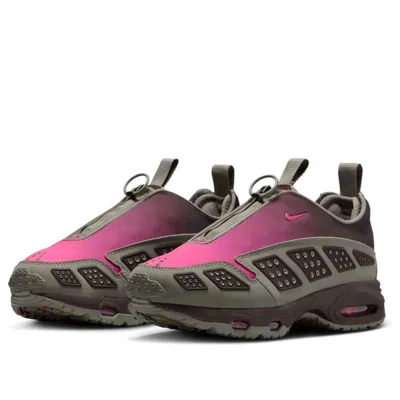 Nike Air Max Sunder Sneaker