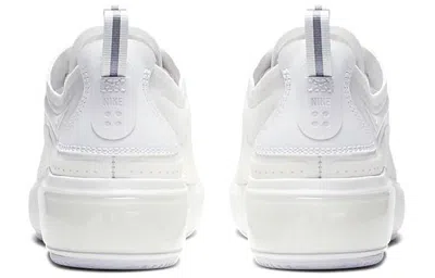 Nike (wmns)  Air Max Dia Se 'metallic Silver' In White