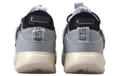 Li-ning Essence 2 Ace 'new York Fashion Week - Grey' In Gray