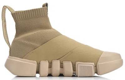 Li-ning Essence 2 Winter X New York Fashion Week In Multi