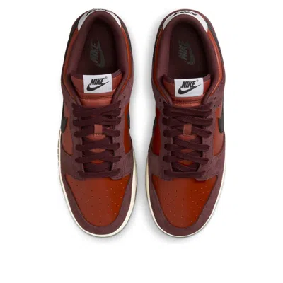 Nike Dunk Low Retro Se Leather Sneakers In Brown
