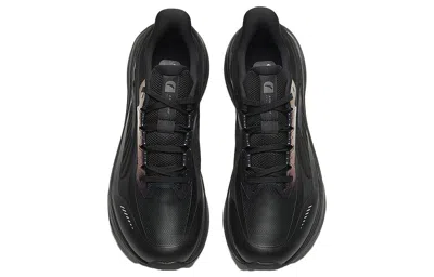 Anta Chuang 'black'