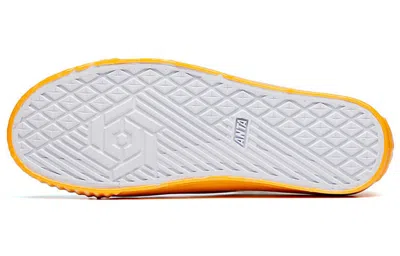 Anta Canvas High 'white Yellow Blue' In Neutral