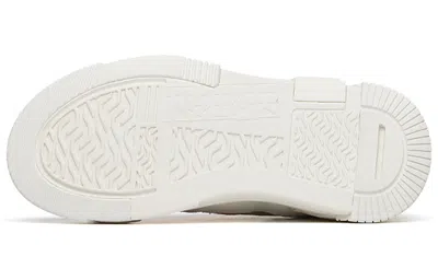 Anta (wmns)  A-web Pro Low 'ivory White'