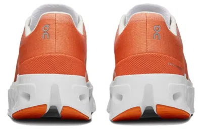 On (wmns)  Running Cloudeclipse 'flame Ivory'