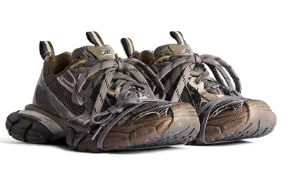 Balenciaga 3xl Panelled Sneakers In Brown