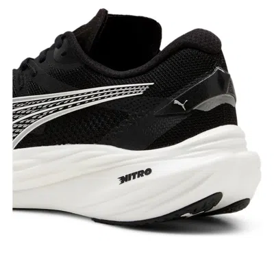 Puma Deviate Nitro 3 Sneaker In Multi