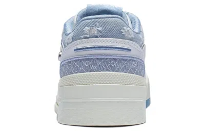 Li-ning (wmns)  001 Btc Prm 'white Blue' In Blue