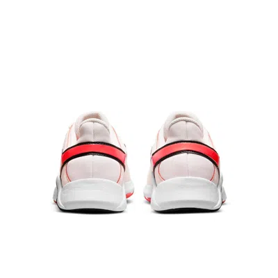 Nike (wmns)  Legend Essential 2 'light Soft Pink'