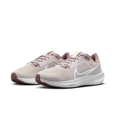 Nike (wmns)  Air Zoom Pegasus 40 'grey Purple' In Gray
