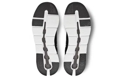 On Cloud 6 Coast Sneakers Black White In Black