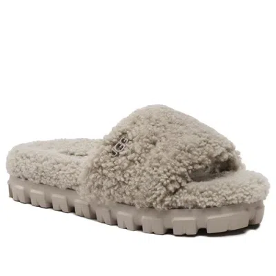Ugg (wmns)  Cozetta Curly Slide 'goat' In Neutral