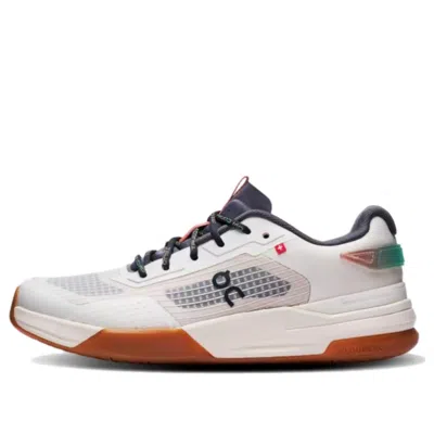 On (wmns)  Running The Roger Advantage Z5 'cream Almd' In White