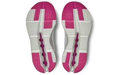 On (wmns)  Running Cloudnova 'undyed White Carnati' In Multi