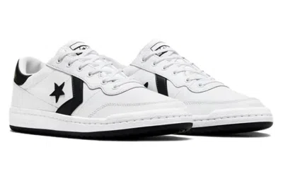 Converse Fastbreak Pro Low-top Sneakers