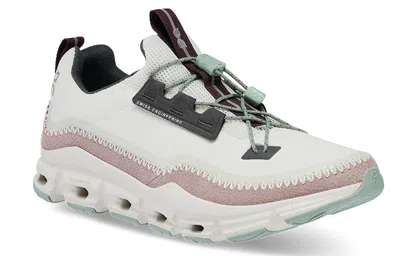 On (wmns)  Running Cloudaway 'white Ice Moss' In Multi