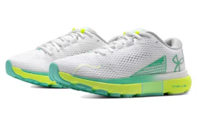 Under Armour (wmns)  Hovr Infinite 5 'white Green' In Gray