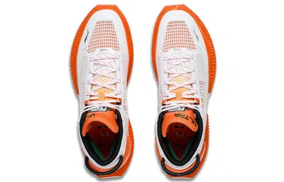 Li-ning Badfive 3 Ultra Mid 'white Orange'
