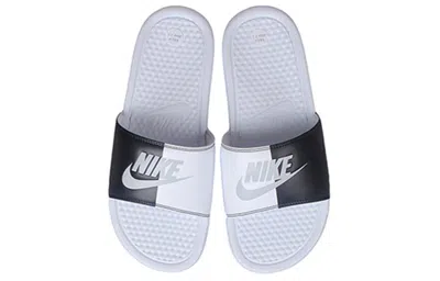 Nike (wmns)  Benassi Jdi Slides 'pure Platinum' In Black