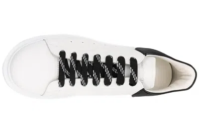 Alexander Mcqueen White And Black Low-top Sneakers With Chunky Sole And Contrasting Heel Tab In Leather Man In White