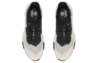 The North Face (wmns)  Summit Vectiv Pro Ii Running Shoes 'tnf White Black'