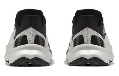 The North Face (wmns)  Summit Vectiv Pro Ii Running Shoes 'tnf White Black'