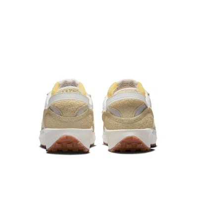 Nike (wmns)  Waffle Debut Vintage 'light Bone Sail' In Brown