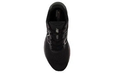 New Balance Men's 520v8