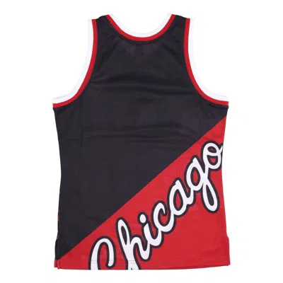 Mitchell & Ness Big Face Chicago Bulls Tank Top In Red