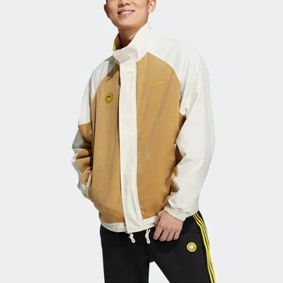 Adidas Originals Adidas Neo U Smly Jkt Casual Sports Smiling Face Pattern Jacket Khaki In Brown