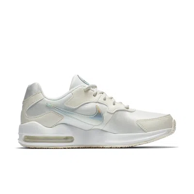 Nike (wmns)  Air Max Guile 'white Laser' In Neutral