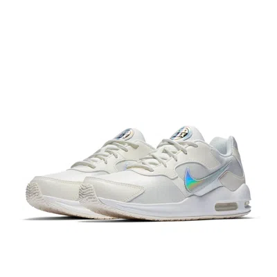 Nike (wmns)  Air Max Guile 'white Laser' In Neutral
