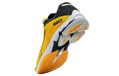Mizuno Wave Lighting Z7 In Multi