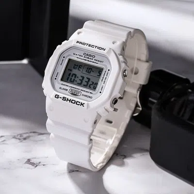 Casio G-shock Square 'white'