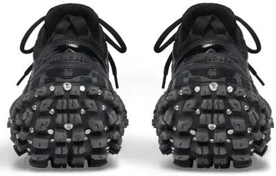 Balenciaga Bouncer Panelled Chunky Sneakers In Black