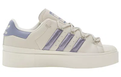 Adidas Originals (wmns)  Superstar Bonega In Neutral
