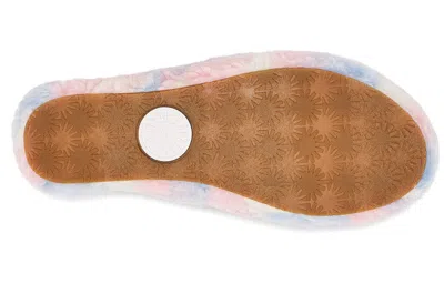 Ugg (wmns)  Fluff Yeah Slide Cali Collage In Multi