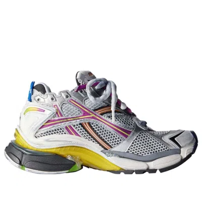 Balenciaga Men White Gradient Runner Sneakers In Neutral